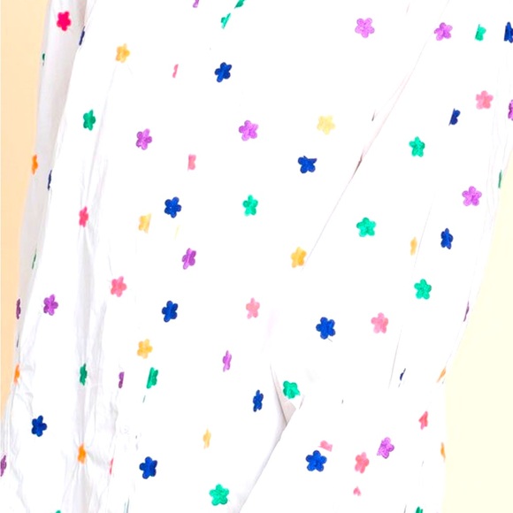 Embroidered Flower Blouse - Picture 6 of 6